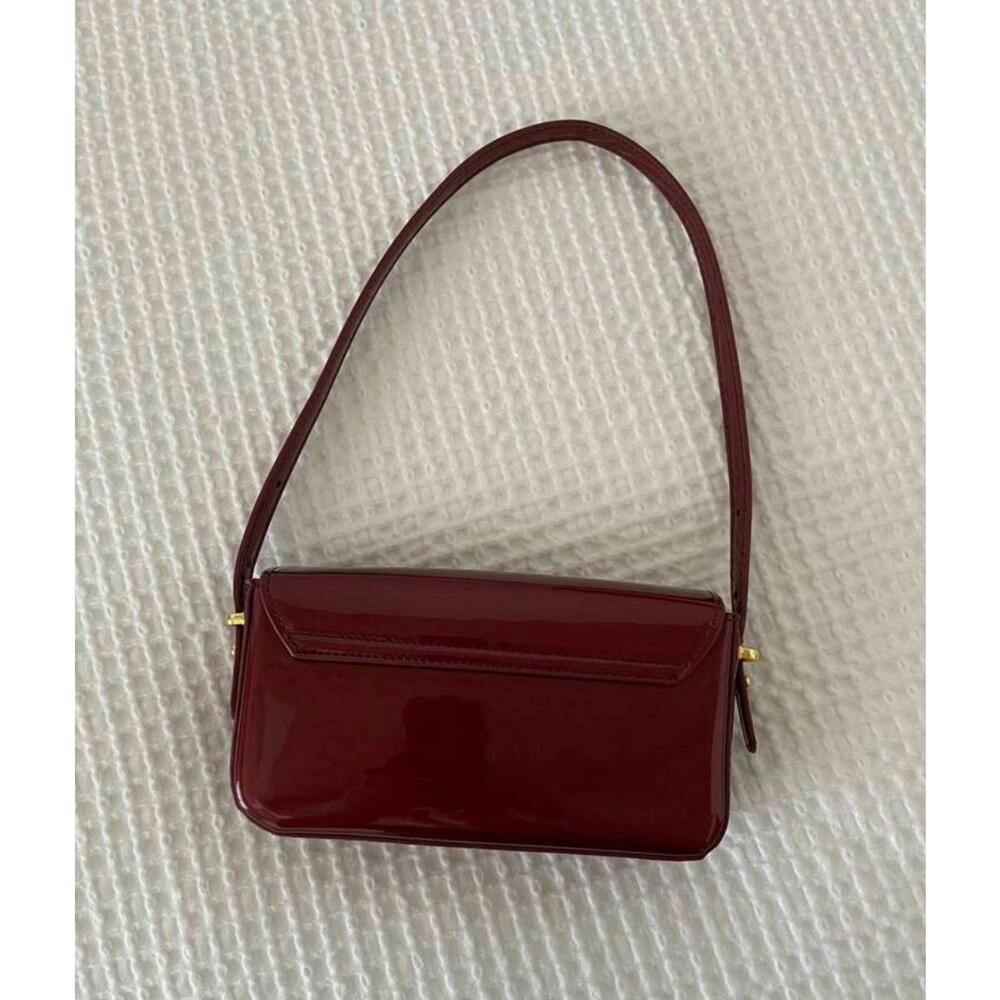 red crossbody bags - Picture 2 of 4